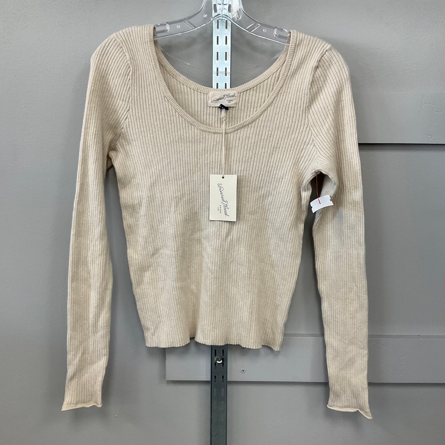 Top Long Sleeve By Universal Thread In Beige, Size: Xl