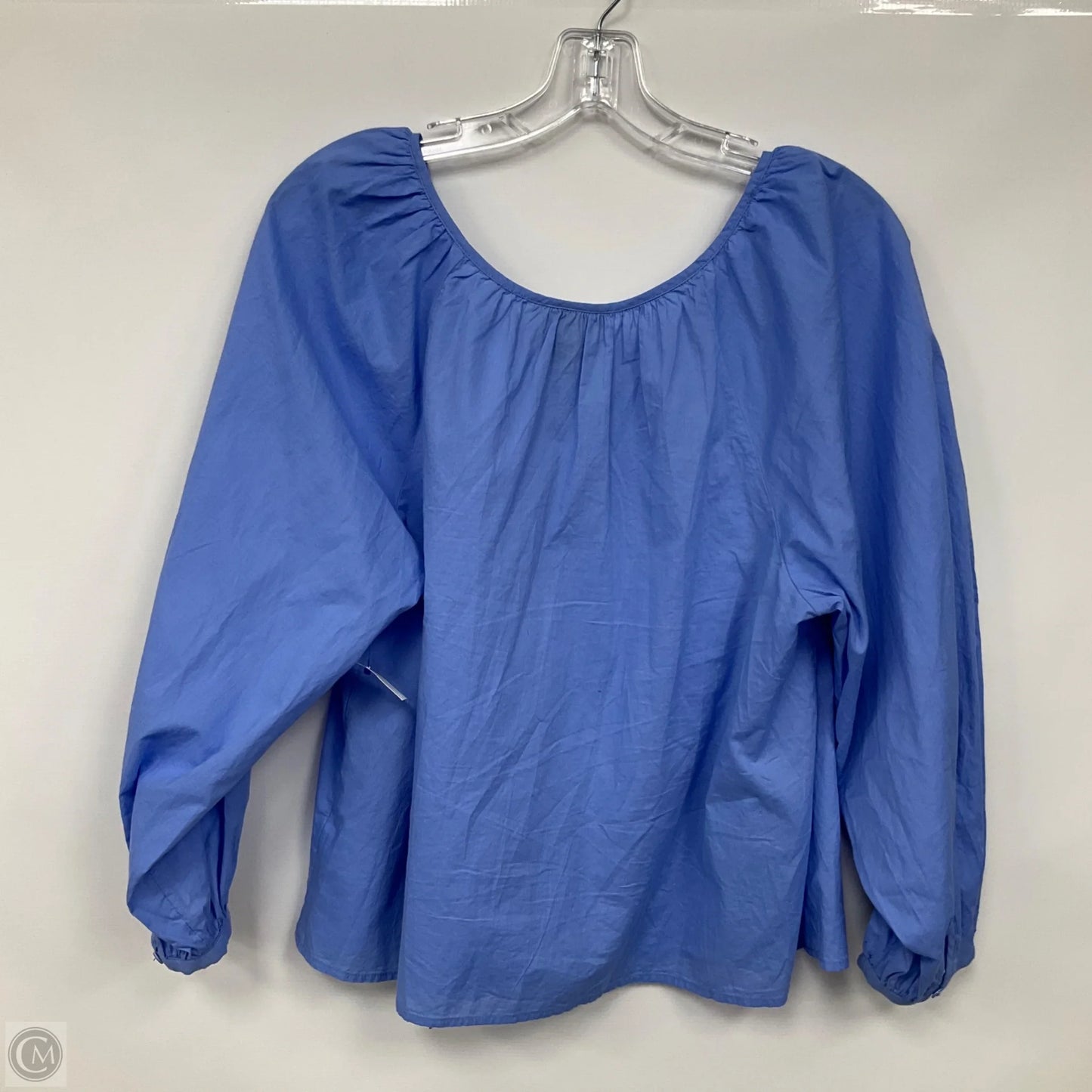 Top Long Sleeve By Universal Thread In Blue, Size: M