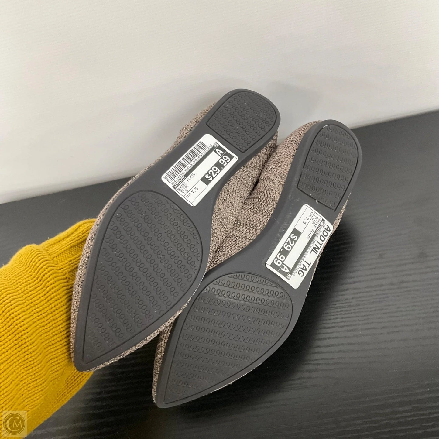 Shoes Flats By Rothys In Beige, Size: 7.5