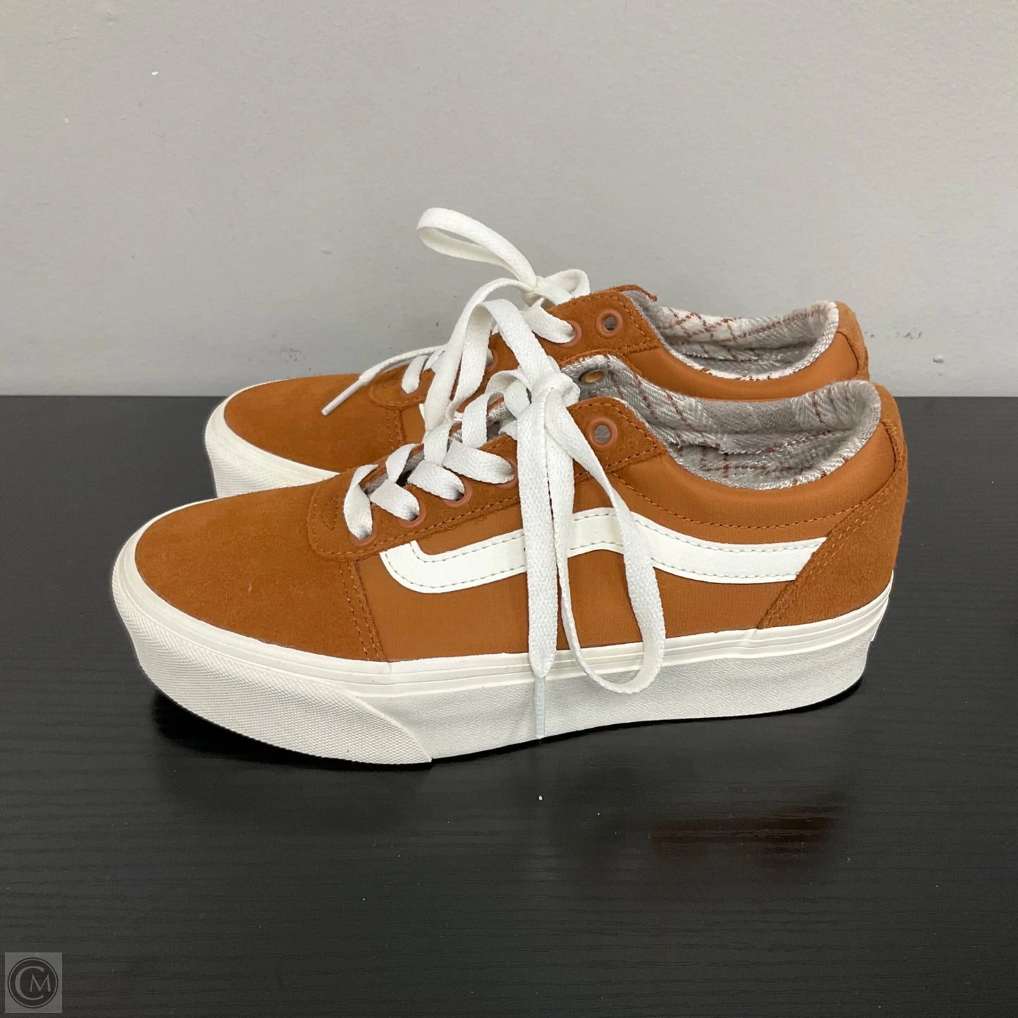 Shoes Sneakers By Vans In Orange, Size: 6