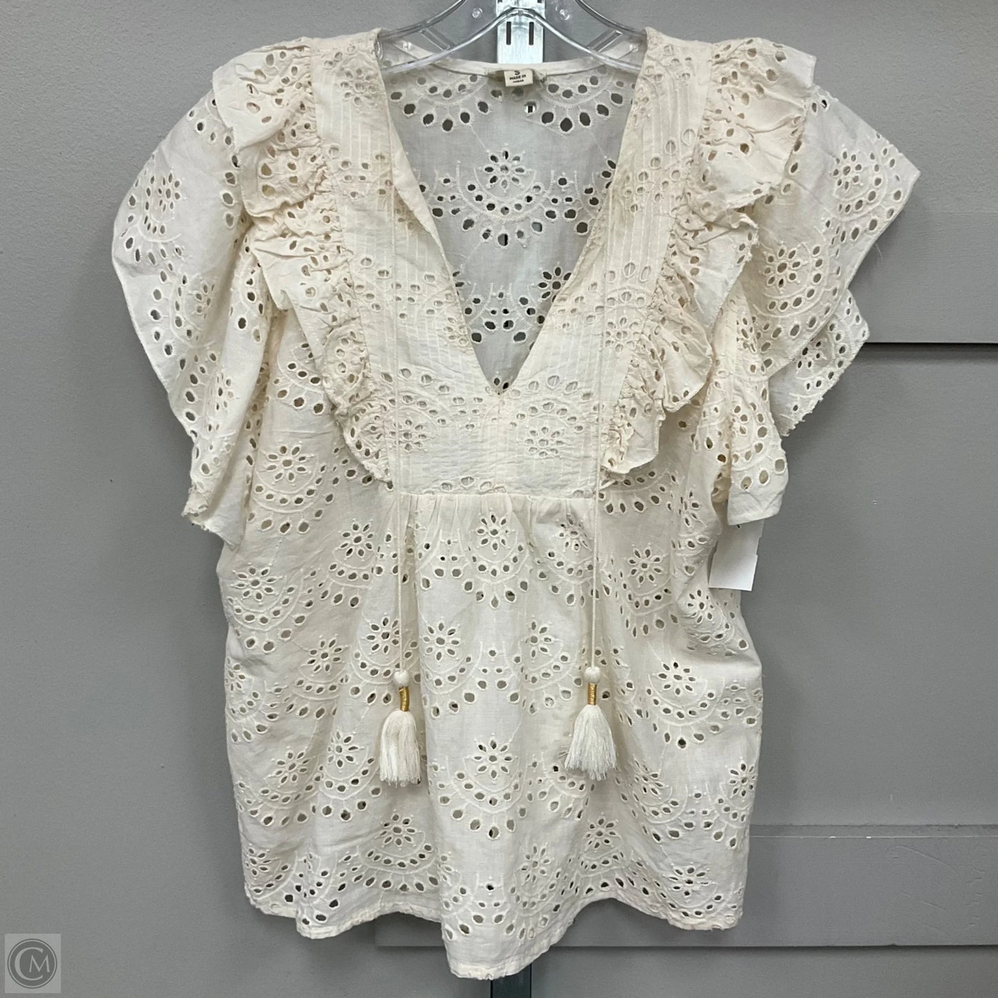 Top Short Sleeve By Artillier Nicole Miller In Cream, Size: L