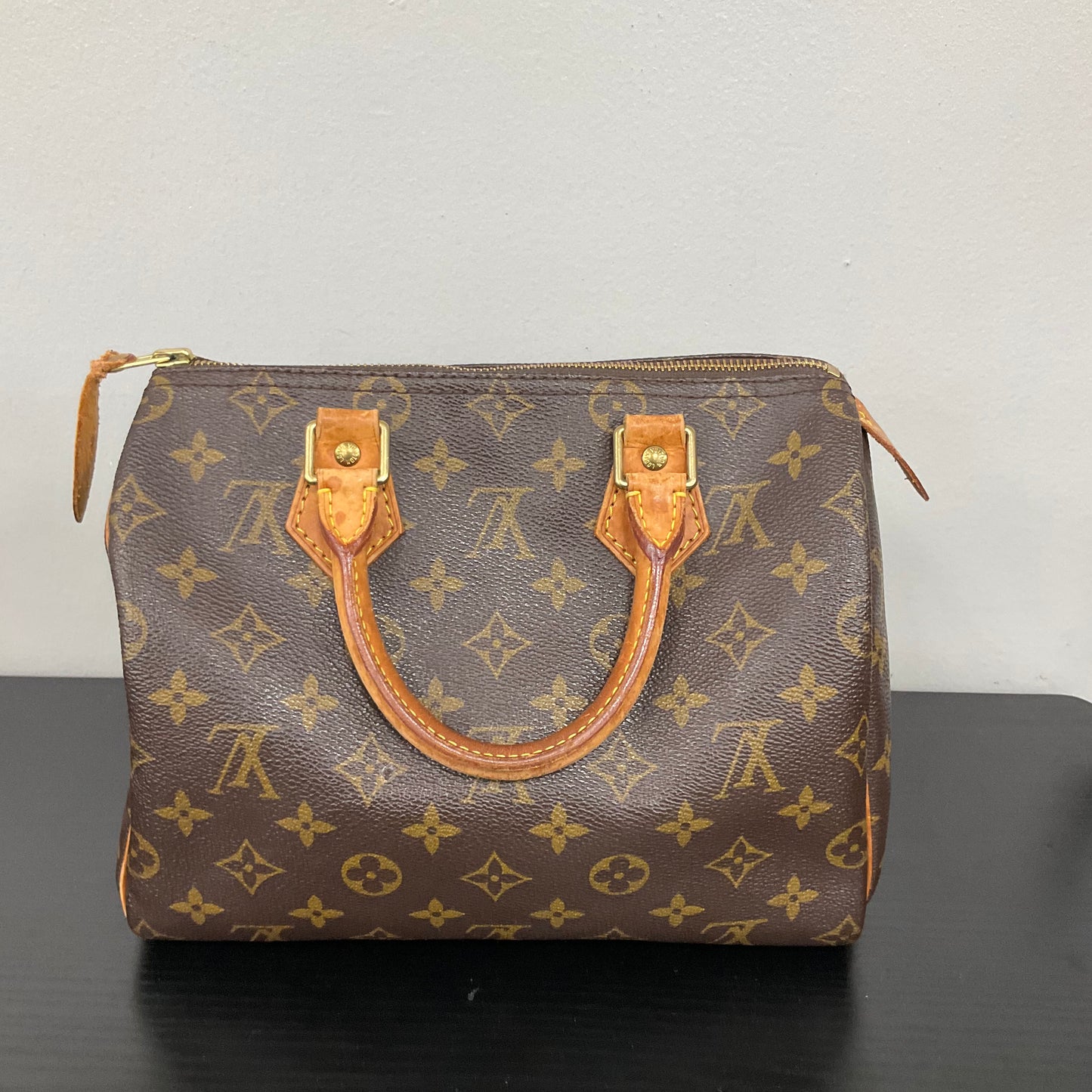 Handbag Luxury Designer By Louis Vuitton In Brown, Size:Small