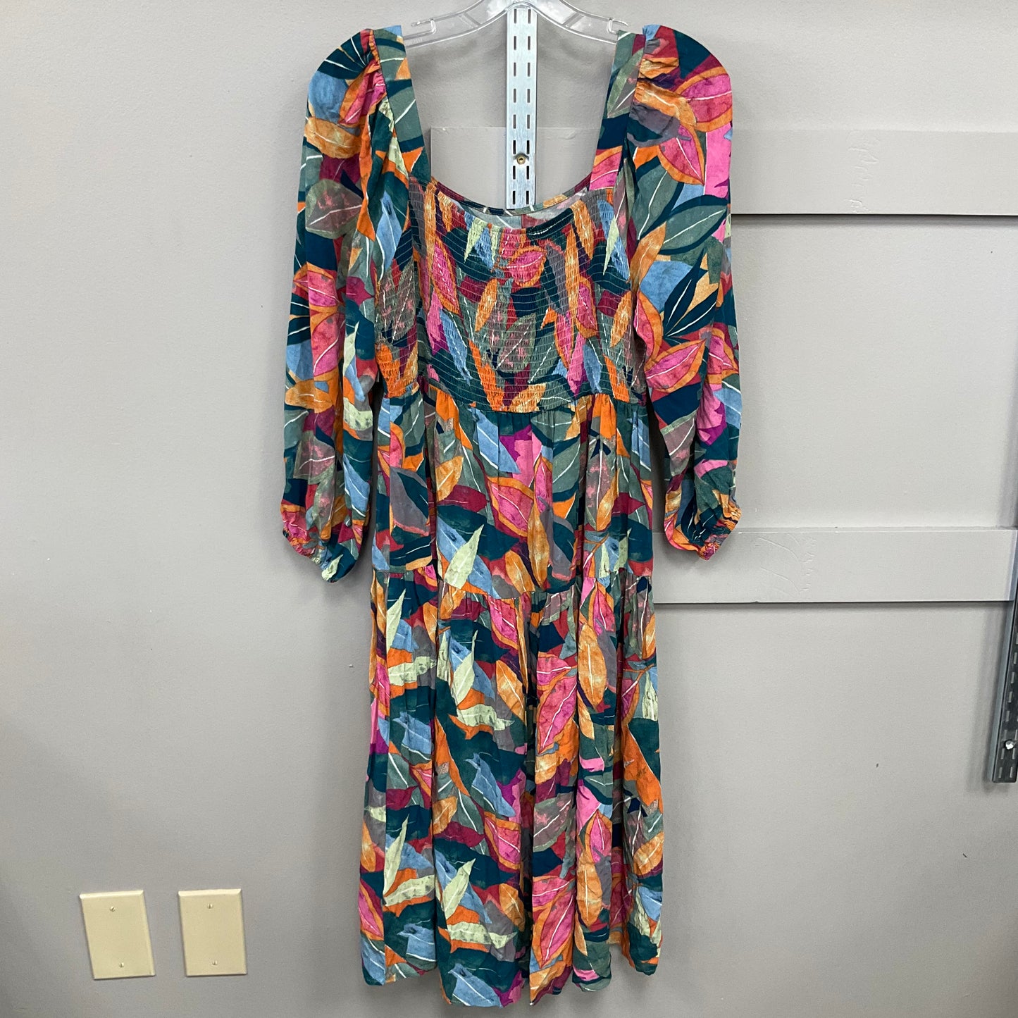 DRESS CASUAL MAXI by    CLOTHES MENTOR In MULTI, Size: M