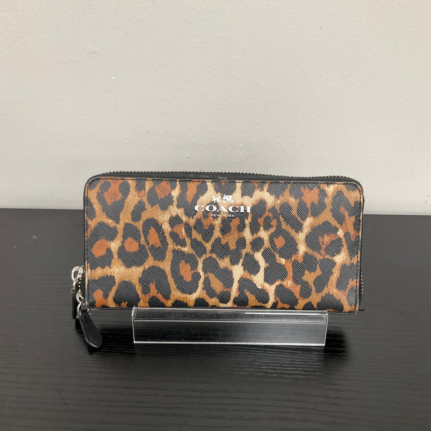 Wallet Designer By Coach In Animal Print, Size:Medium