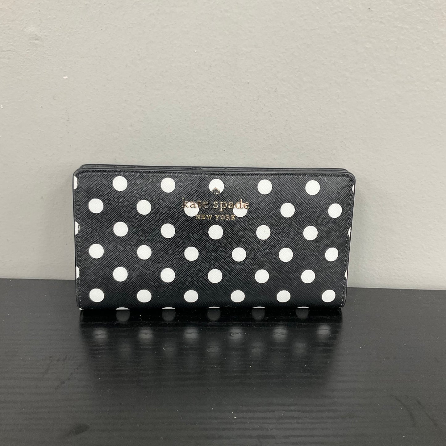 WALLET DESIGNER by KATE SPADE In POLKADOT PATTERN, Size: MEDIUM