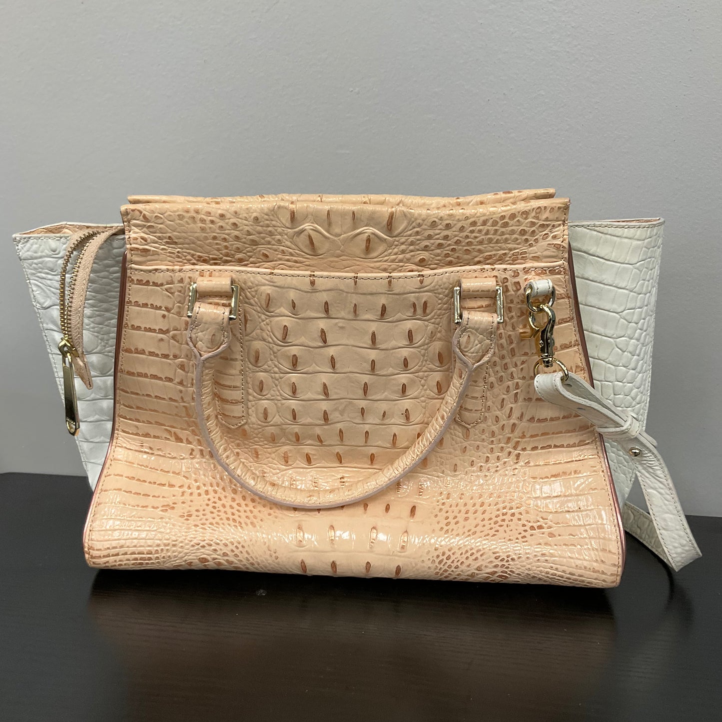 Handbag Designer By Brahmin In Peach, Size:Medium