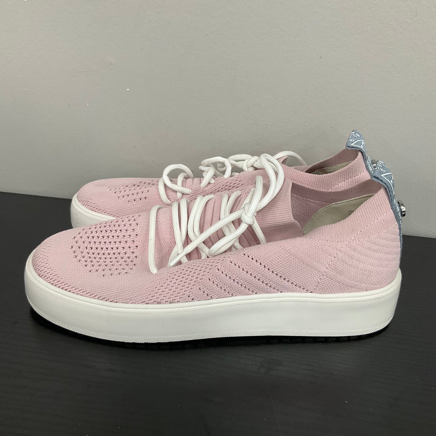 SHOES SNEAKERS by STEVE MADDEN In PINK, Size: 10