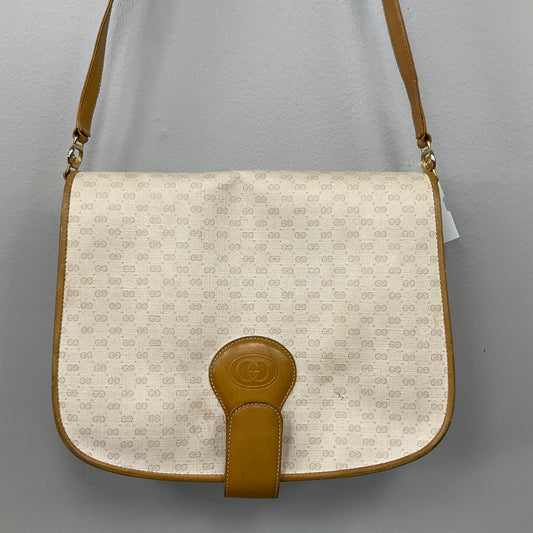 Crossbody Luxury Designer By Gucci In Beige, Size:Medium