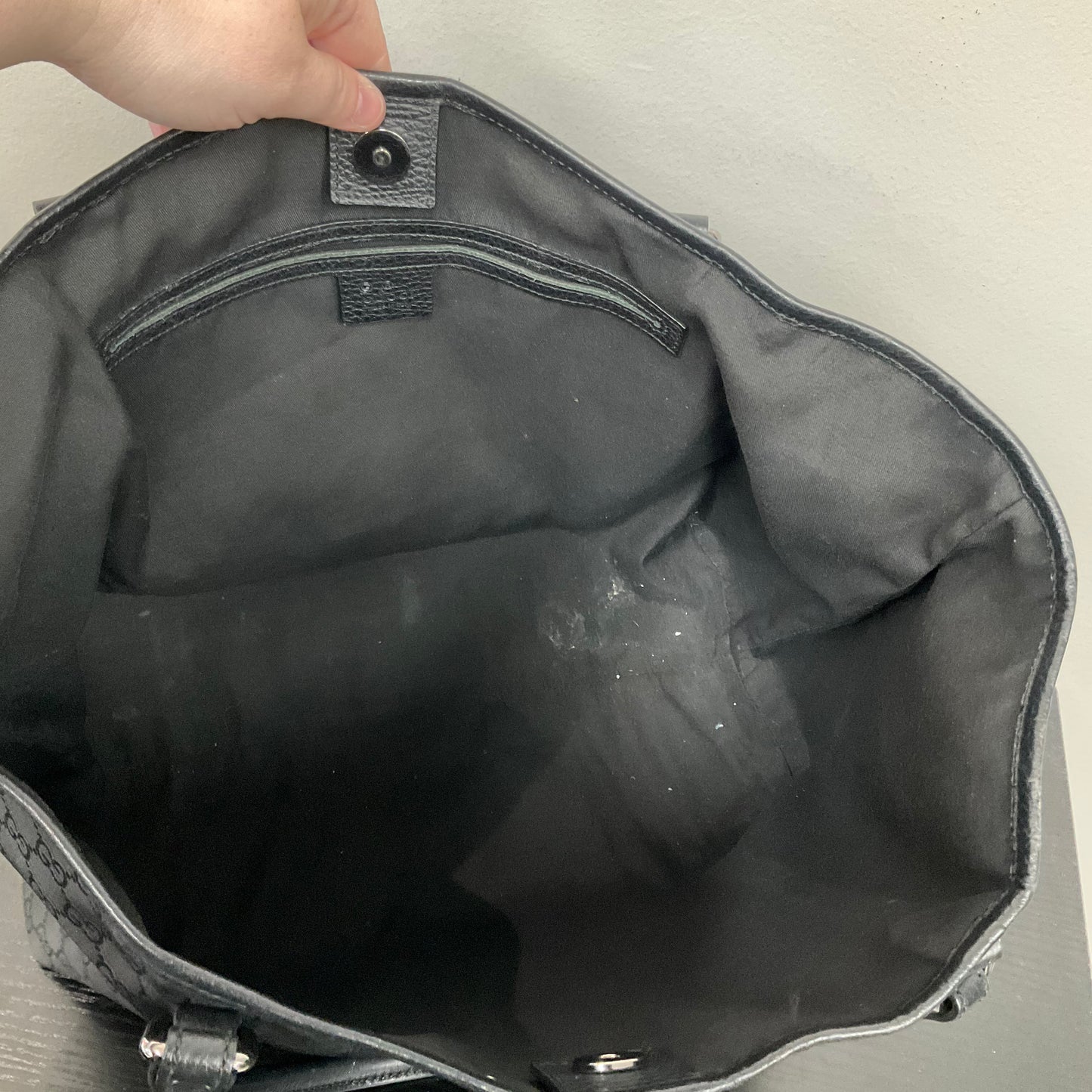 Tote Luxury Designer By Gucci In Black, Size:Medium