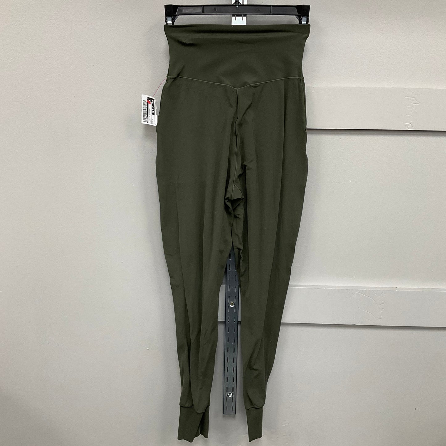 ATHLETIC LEGGINGS by AERIE In GREEN, Size: XS