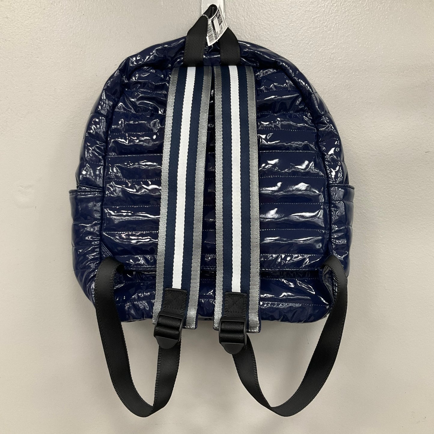 BACKPACK by THINK ROYLN In NAVY, Size: MEDIUM