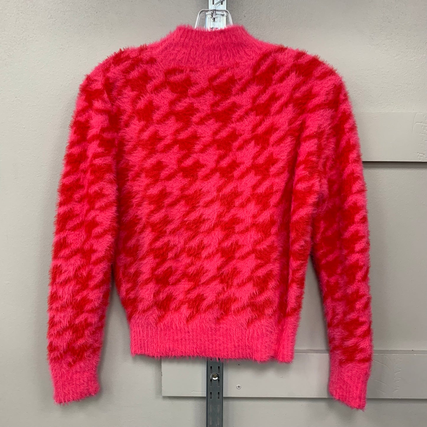 Sweater By Clothes Mentor In Pink & Red, Size: L