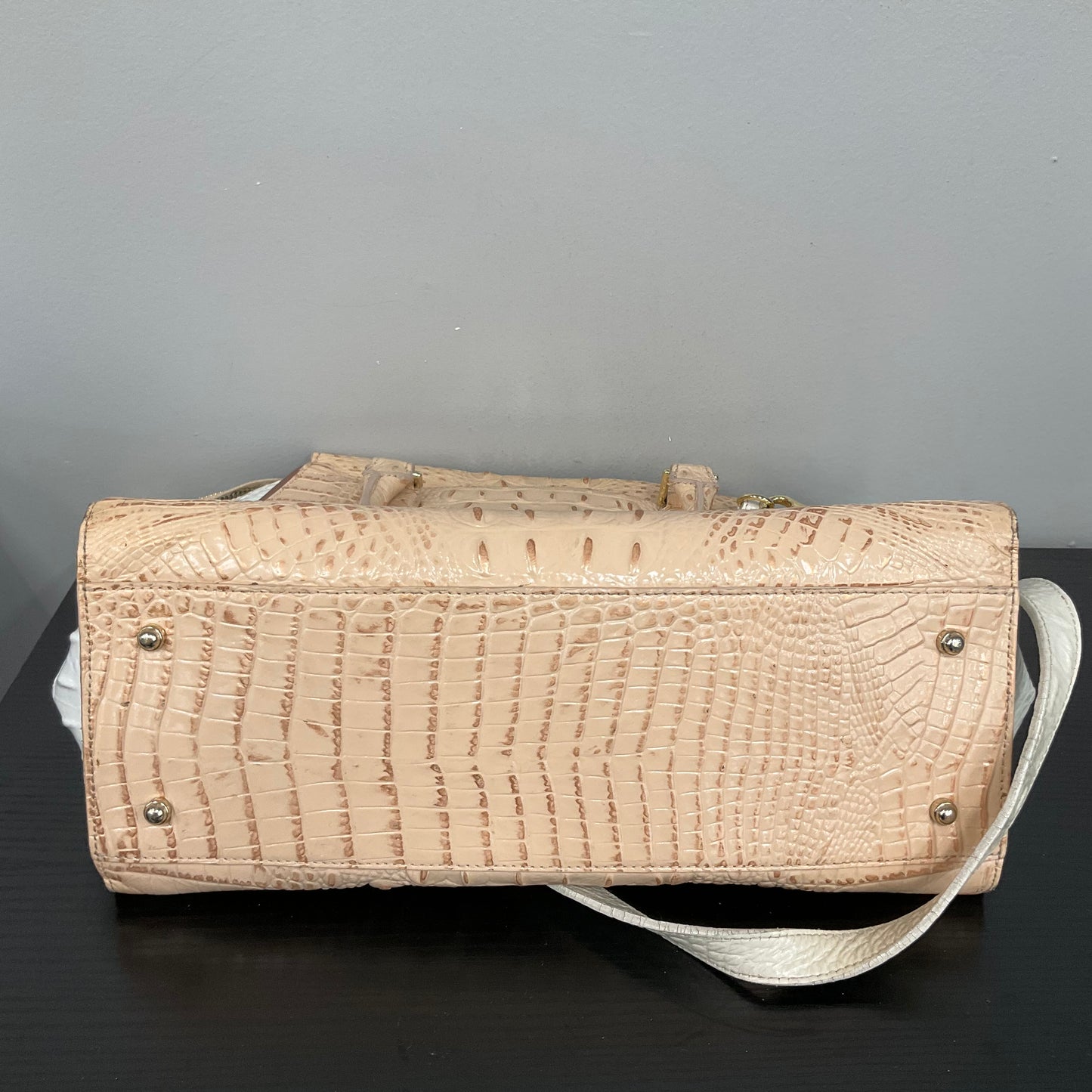 Handbag Designer By Brahmin In Peach, Size:Medium