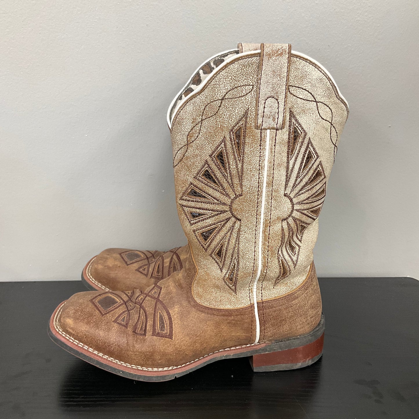 BOOTS WESTERN by LAREDO In BROWN, Size: 8.5