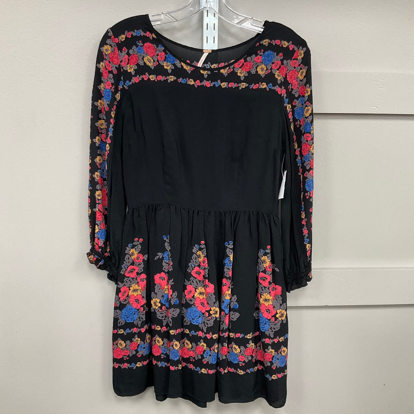 Dress Casual Short By Free People In Black, Size:4