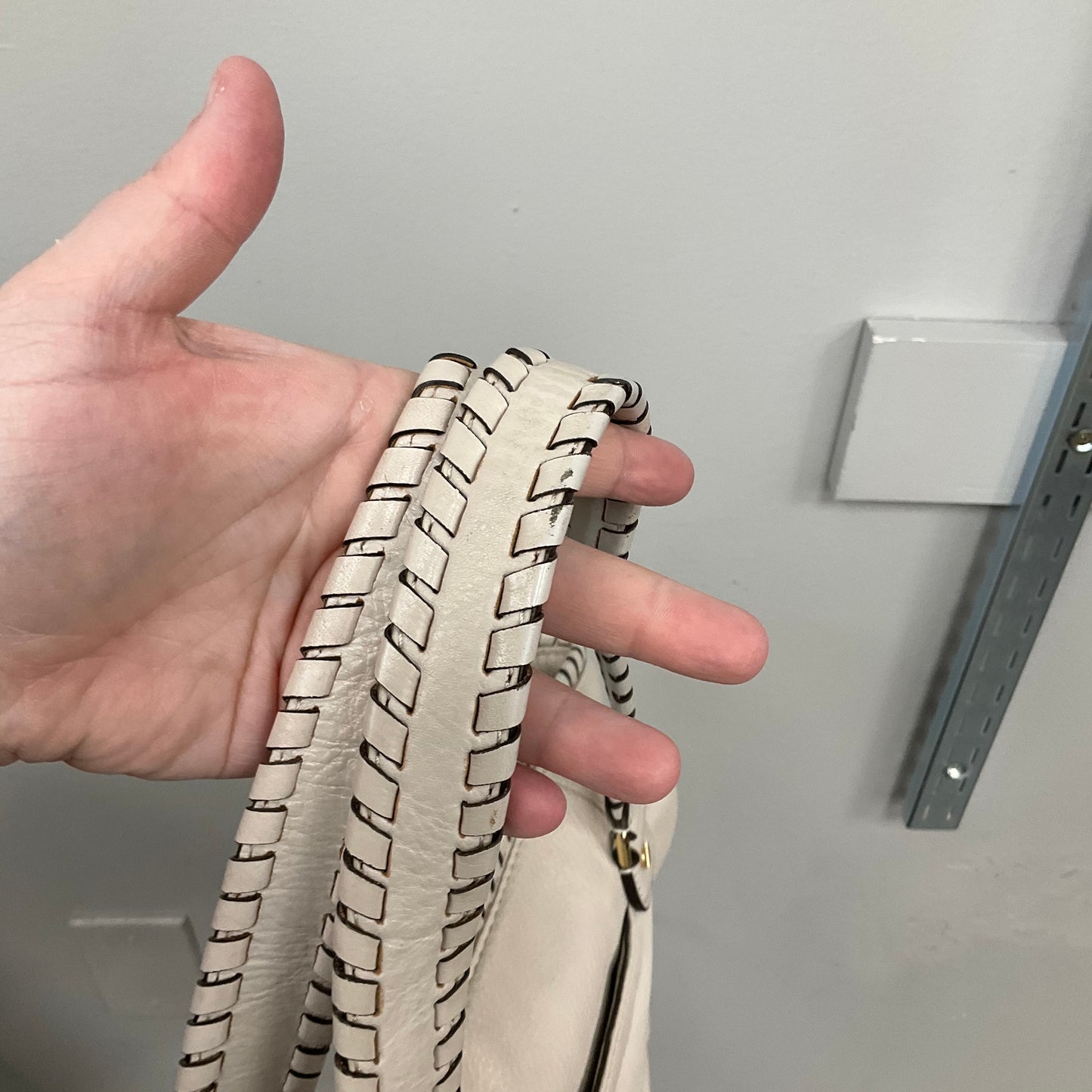 Handbag Designer By Michael Kors In Cream, Size:Medium