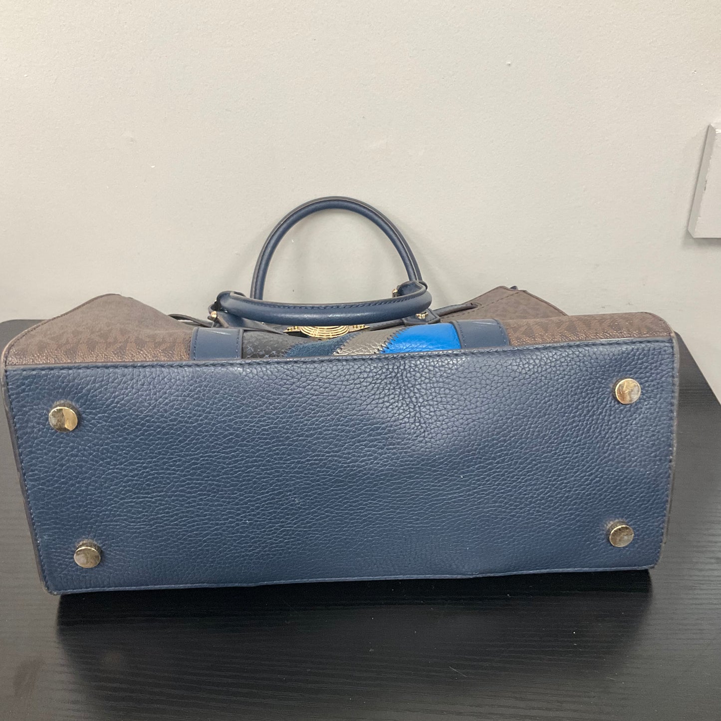 Handbag Designer By Michael Kors In Blue & Brown, Size:Medium