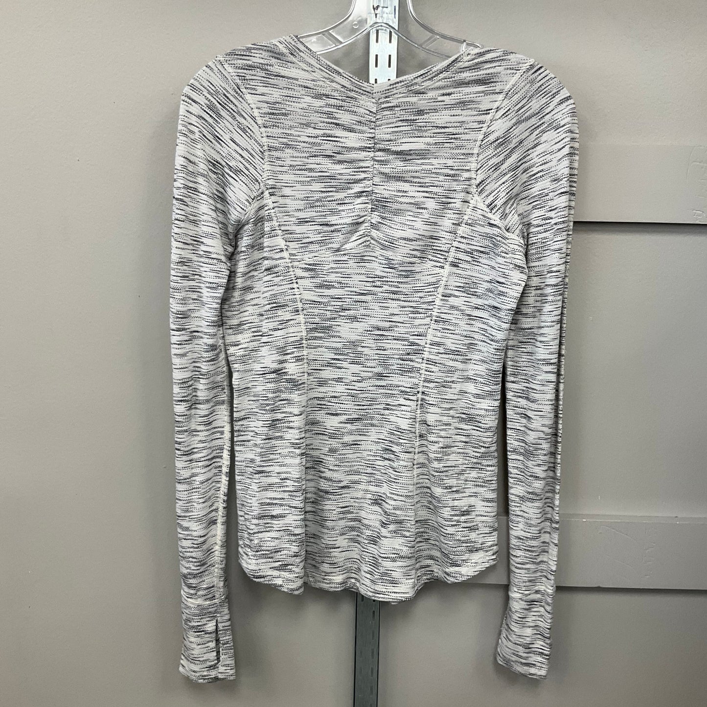 TOP LS by LULULEMON In GREY, Size: 8