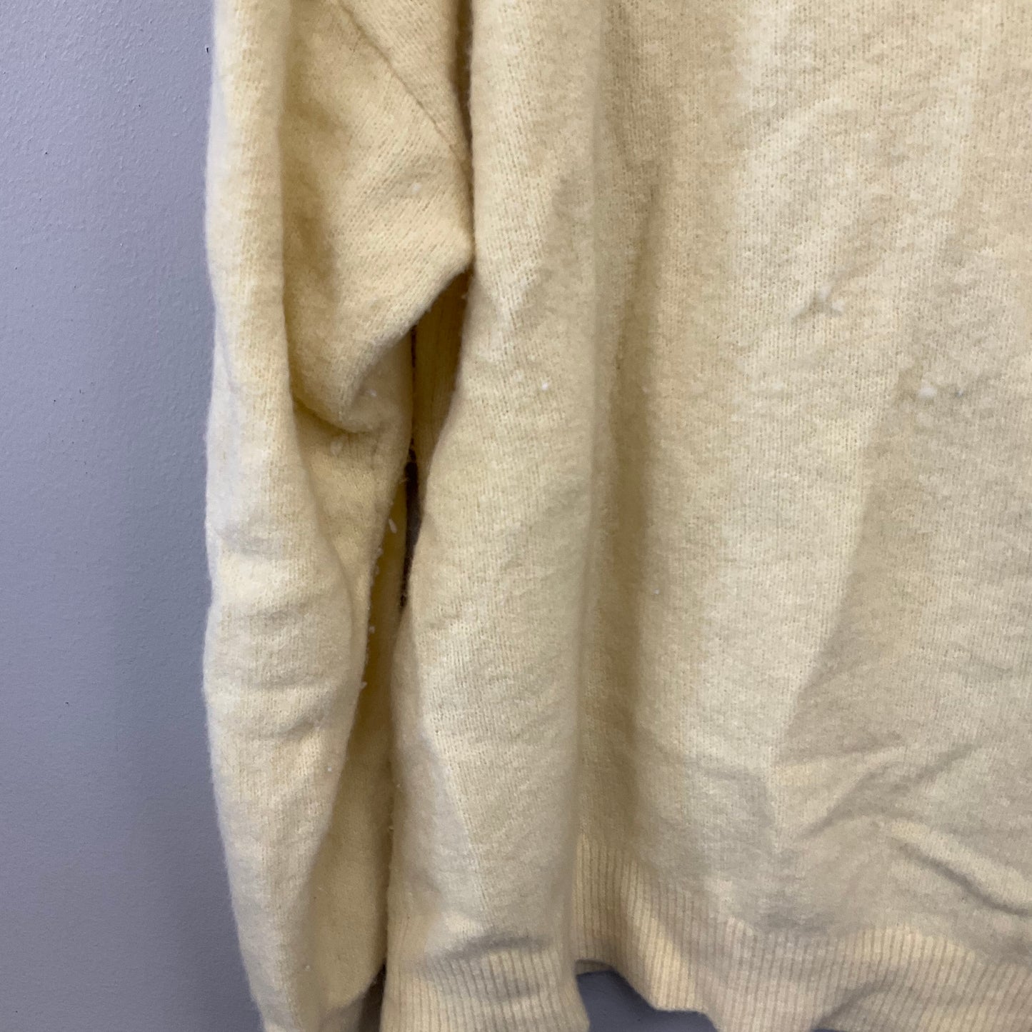 Sweater By Abercrombie And Fitch In Yellow, Size:Xl