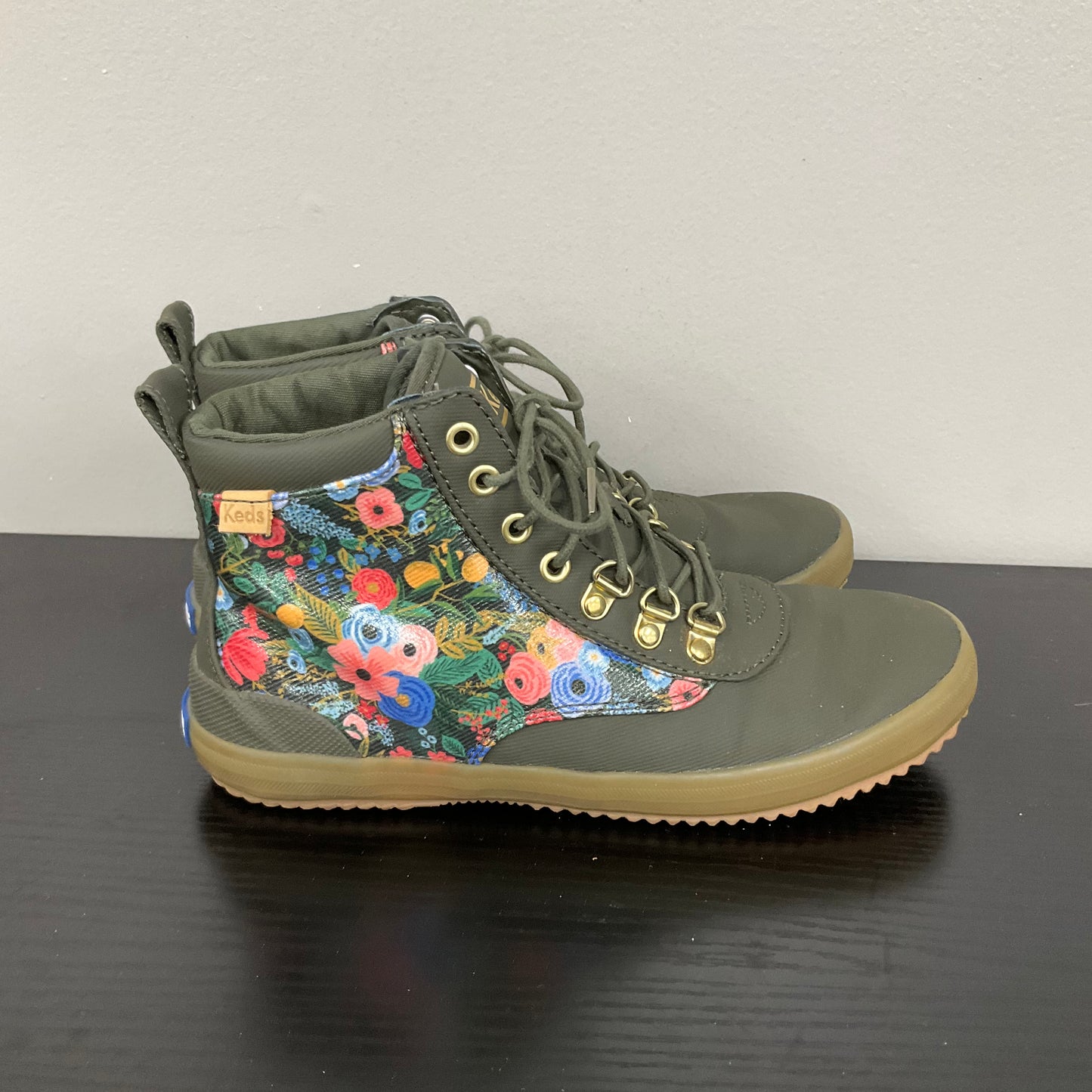 BOOTS HIKING by KEDS In FLORAL PATTERN, Size: 6.5