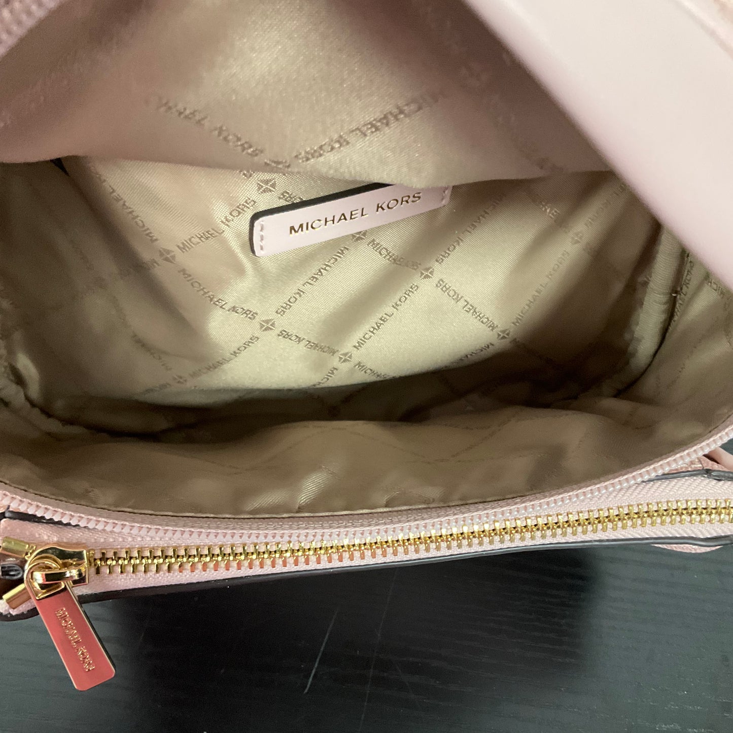 Belt Bag Designer By Michael Kors, Size: Medium