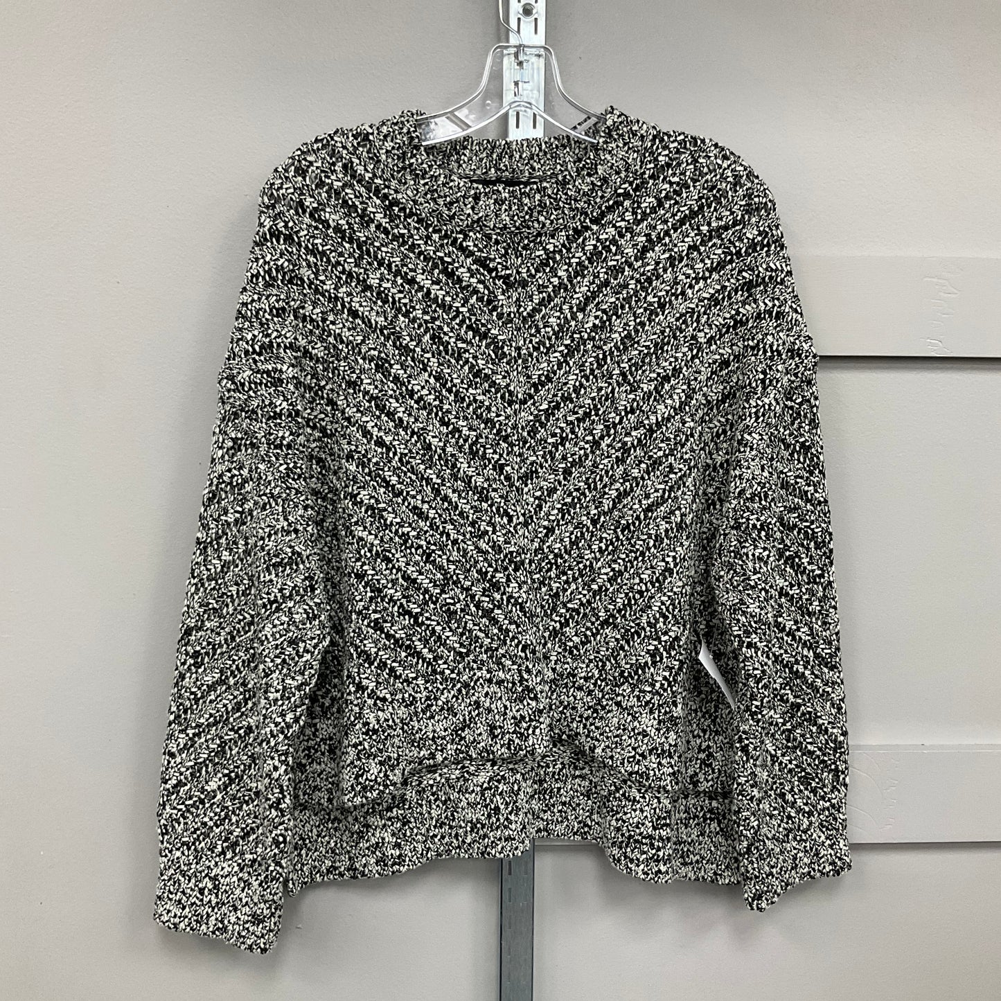 SWEATER by BANANA REPUBLIC In BLACK & WHITE, Size: S