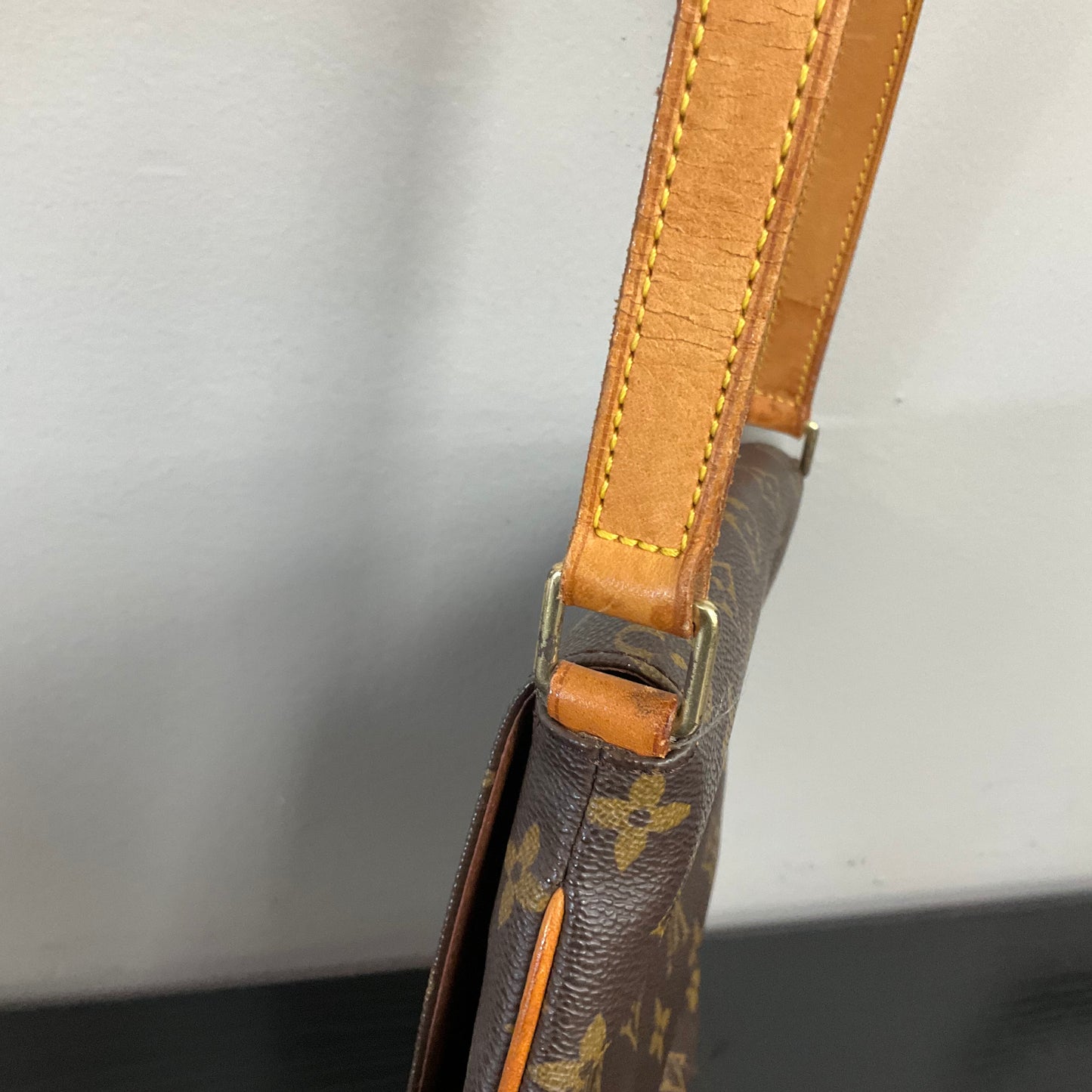 1999 MUSETTE by LOUIS VUITTON In BROWN, Size: SMALL