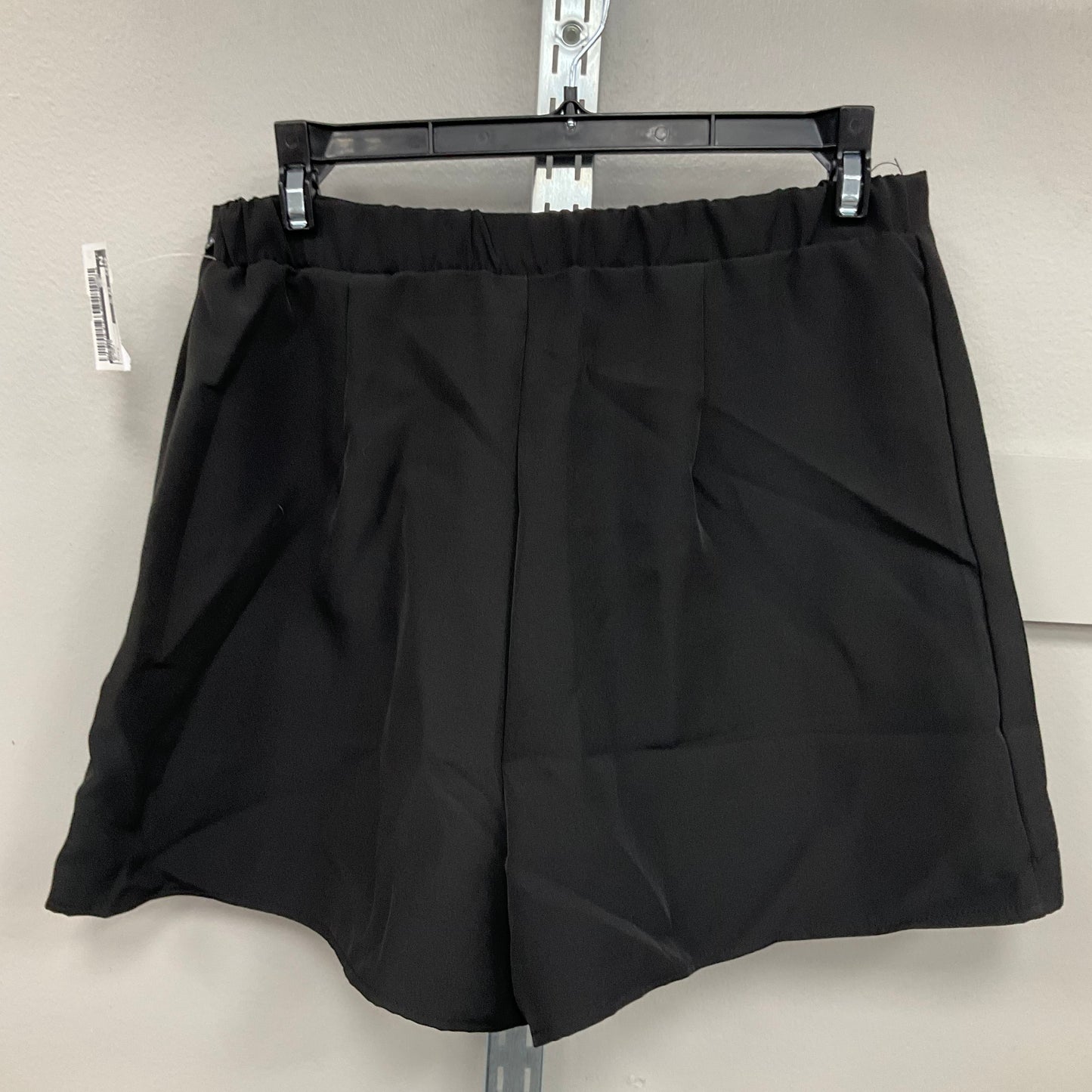 SHORTS by SHEIN In BLACK, Size: L