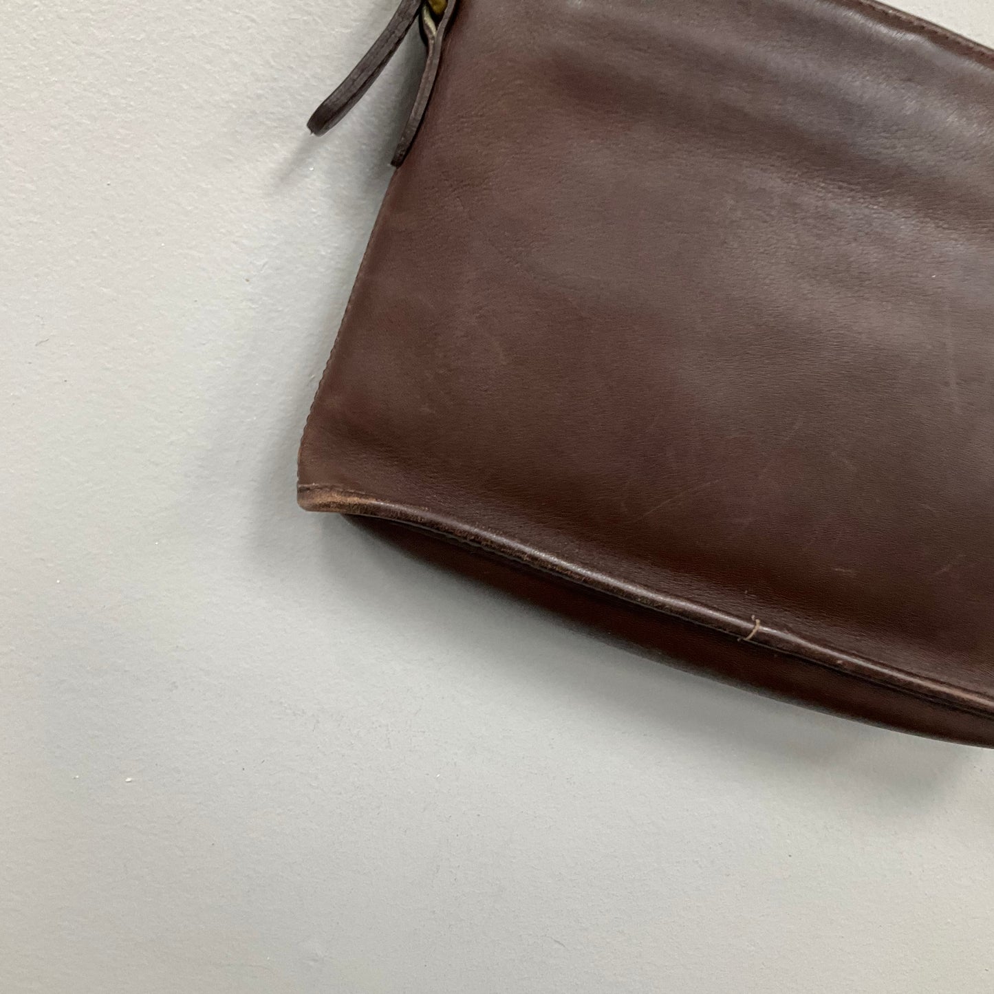 CROSSBODY DESIGNER by COACH In BROWN, Size: MEDIUM