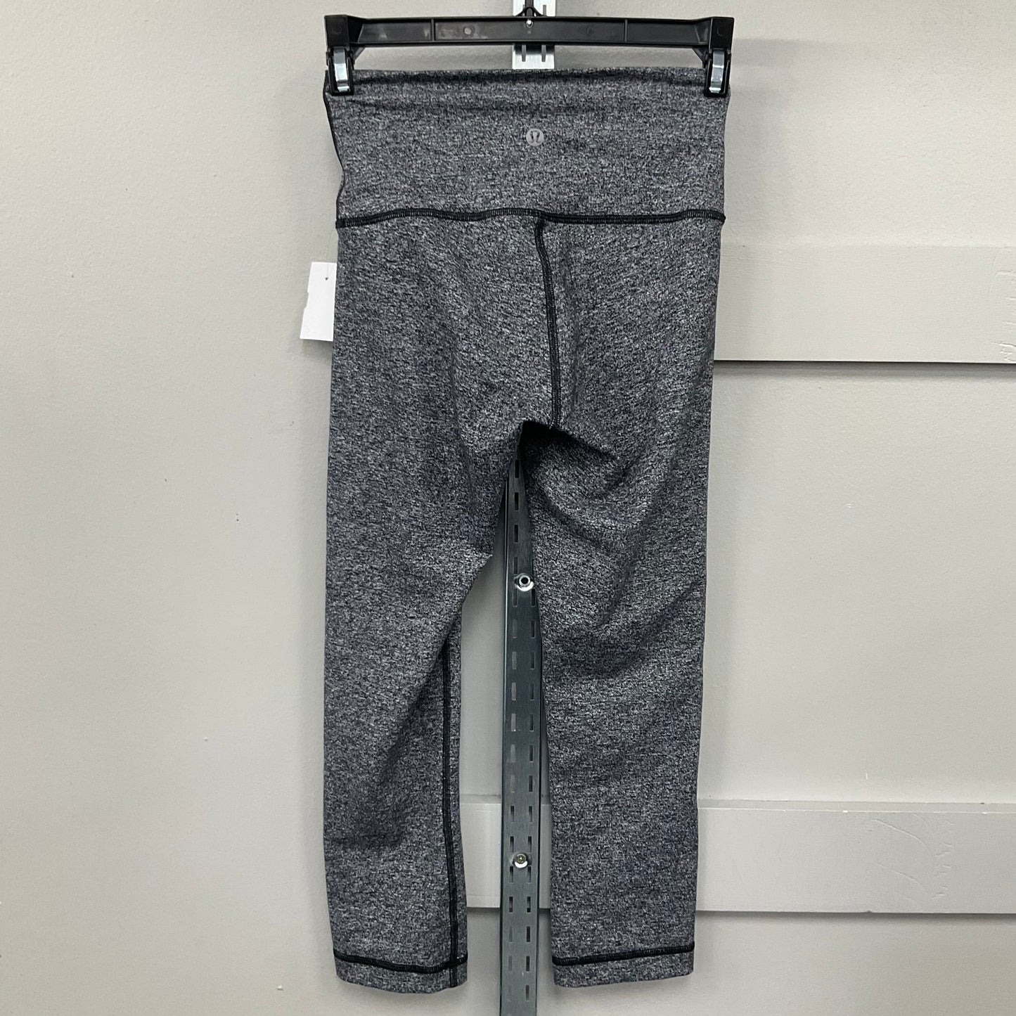 ATHLETIC LEGGINGS CAPRIS by LULULEMON In GREY, Size: 4