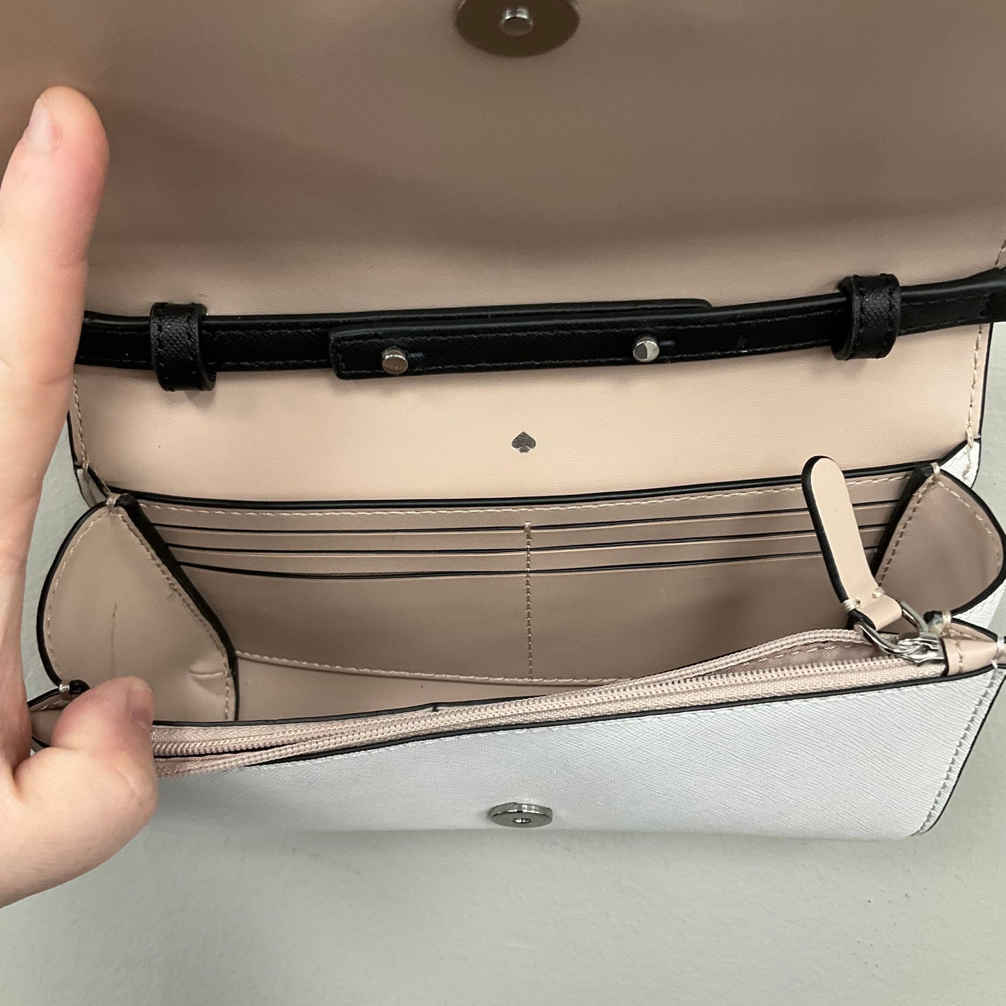 Crossbody Designer By Kate Spade In Tan & White, Size:Small
