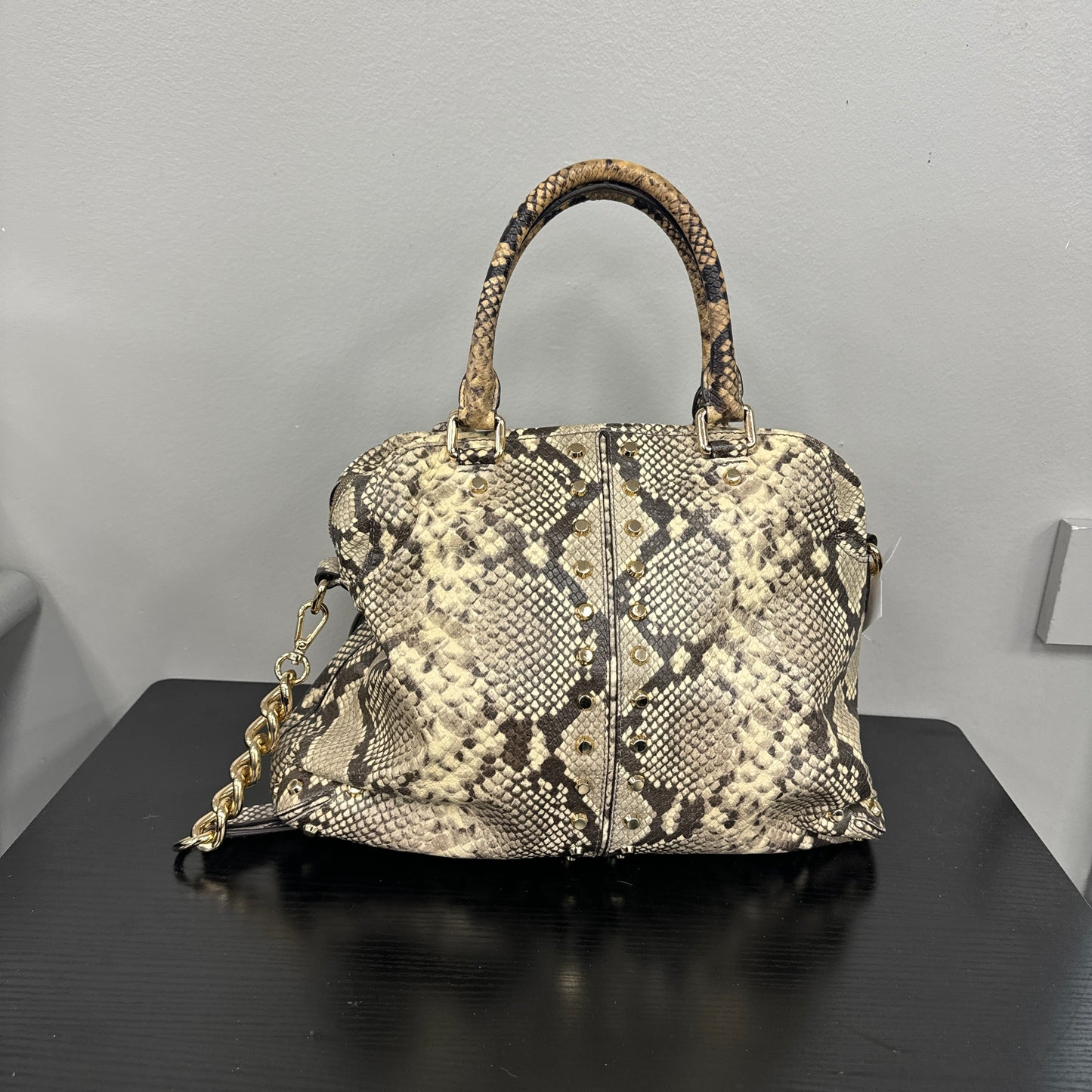 Crossbody Designer By Michael Kors In Snakeskin Print, Size:Medium