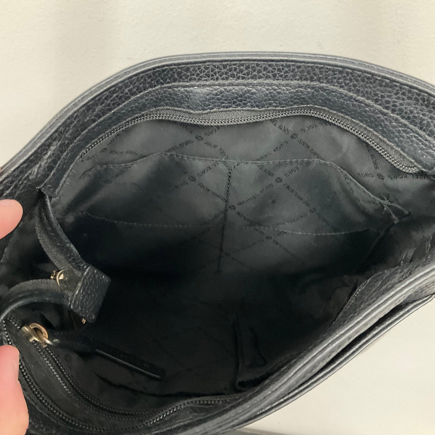 Crossbody Designer By Michael Kors In Black & Gold, Size:Medium