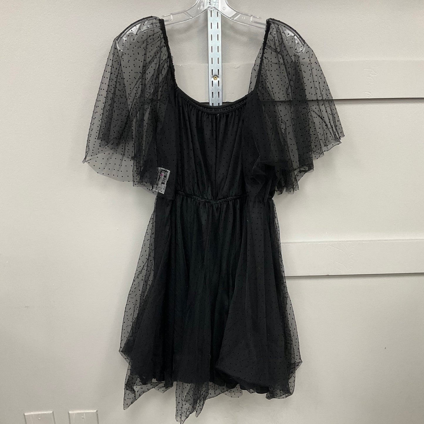Dress Party Short By Altard State In Black, Size:Xl