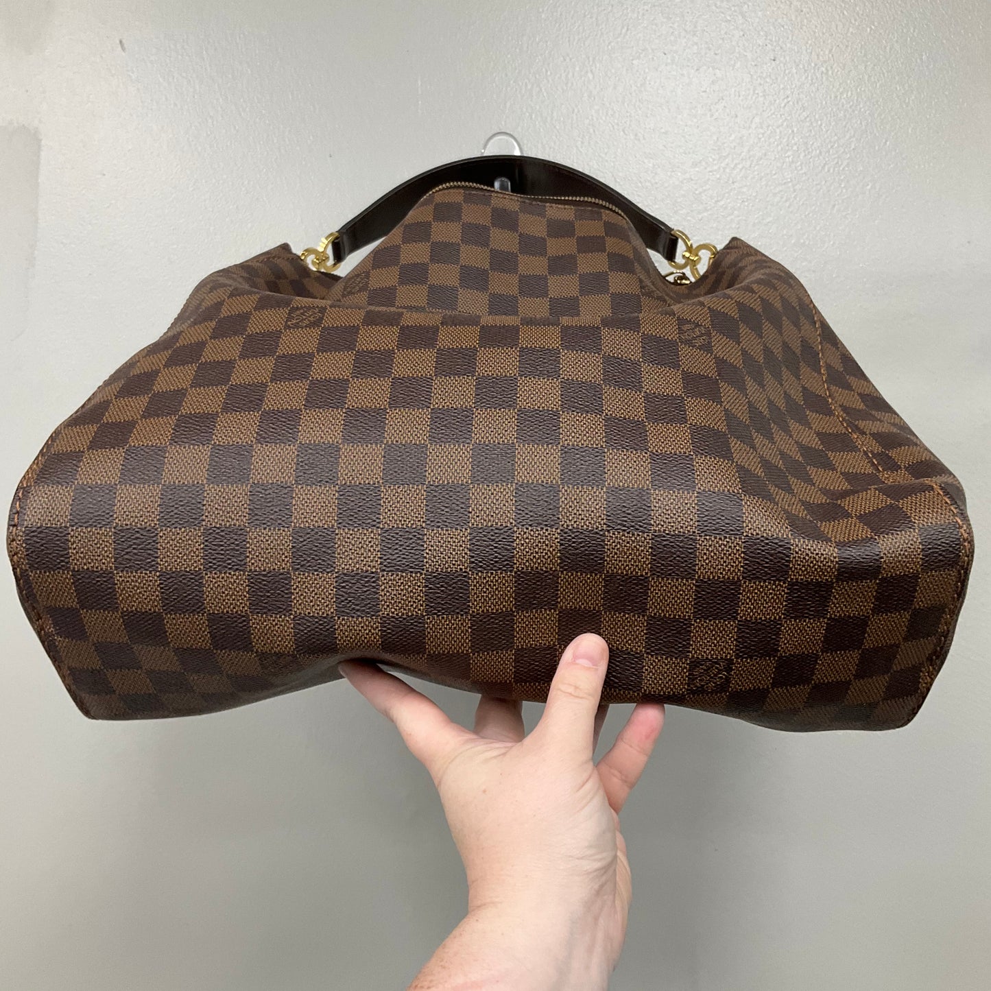 Handbag Luxury Designer By Louis Vuitton In Checkered Pattern, Size:Large