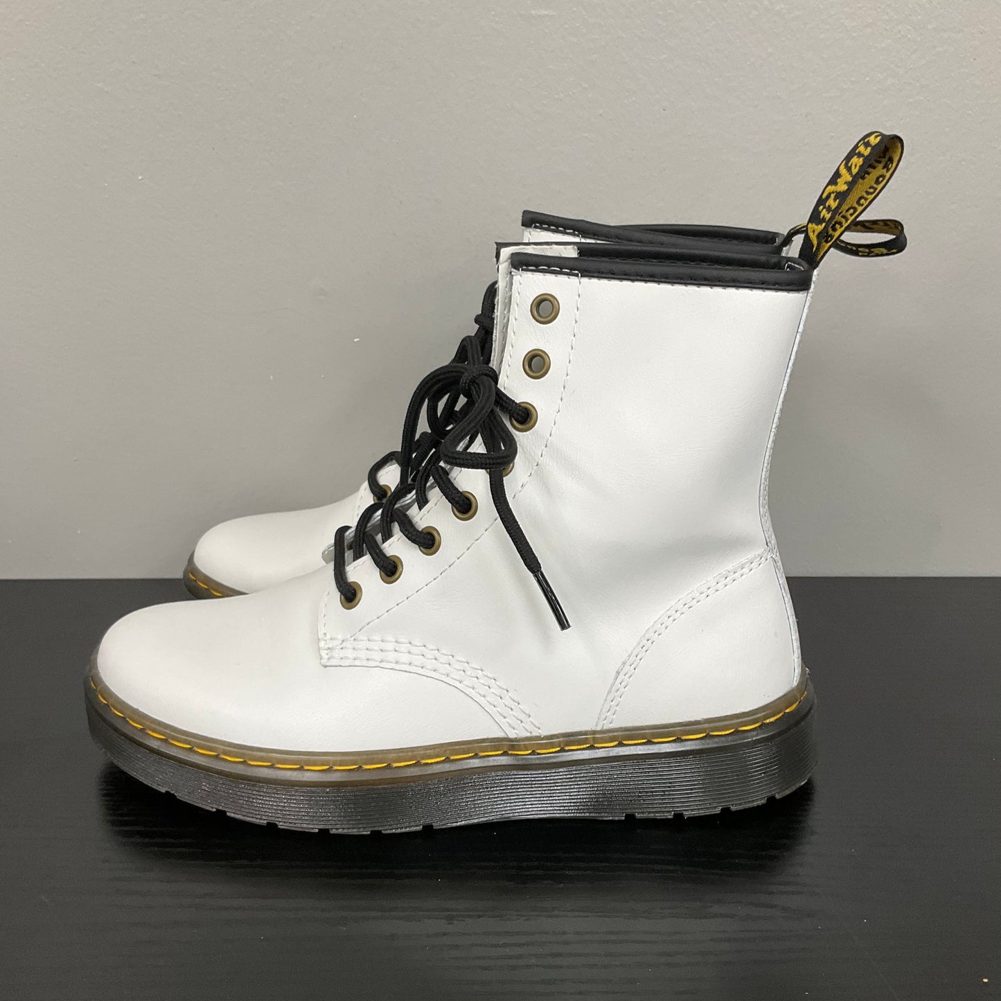 Boots Combat By Dr Martens In White, Size:7