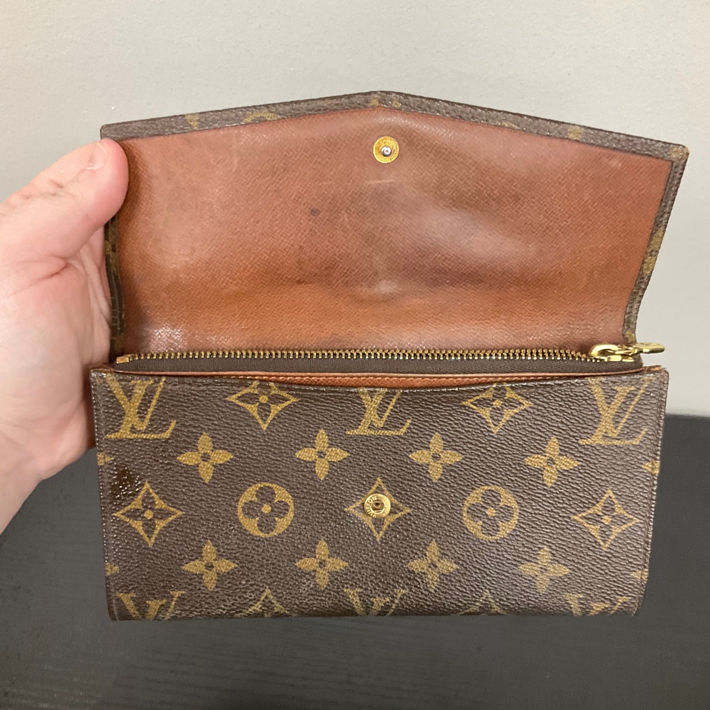 Wallet Luxury Designer By Louis Vuitton In Brown, Size:Medium