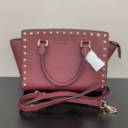 Handbag Designer By Michael Kors In Maroon, Size:Medium