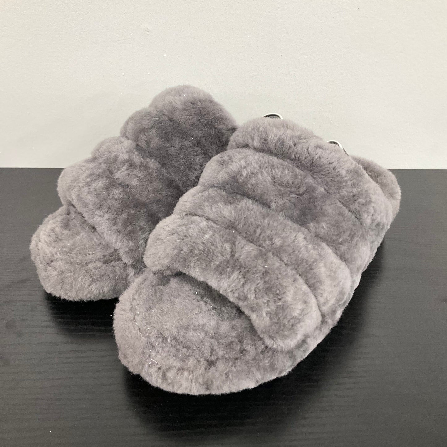 SLIPPERS DESIGNER by UGG In GREY, Size 9