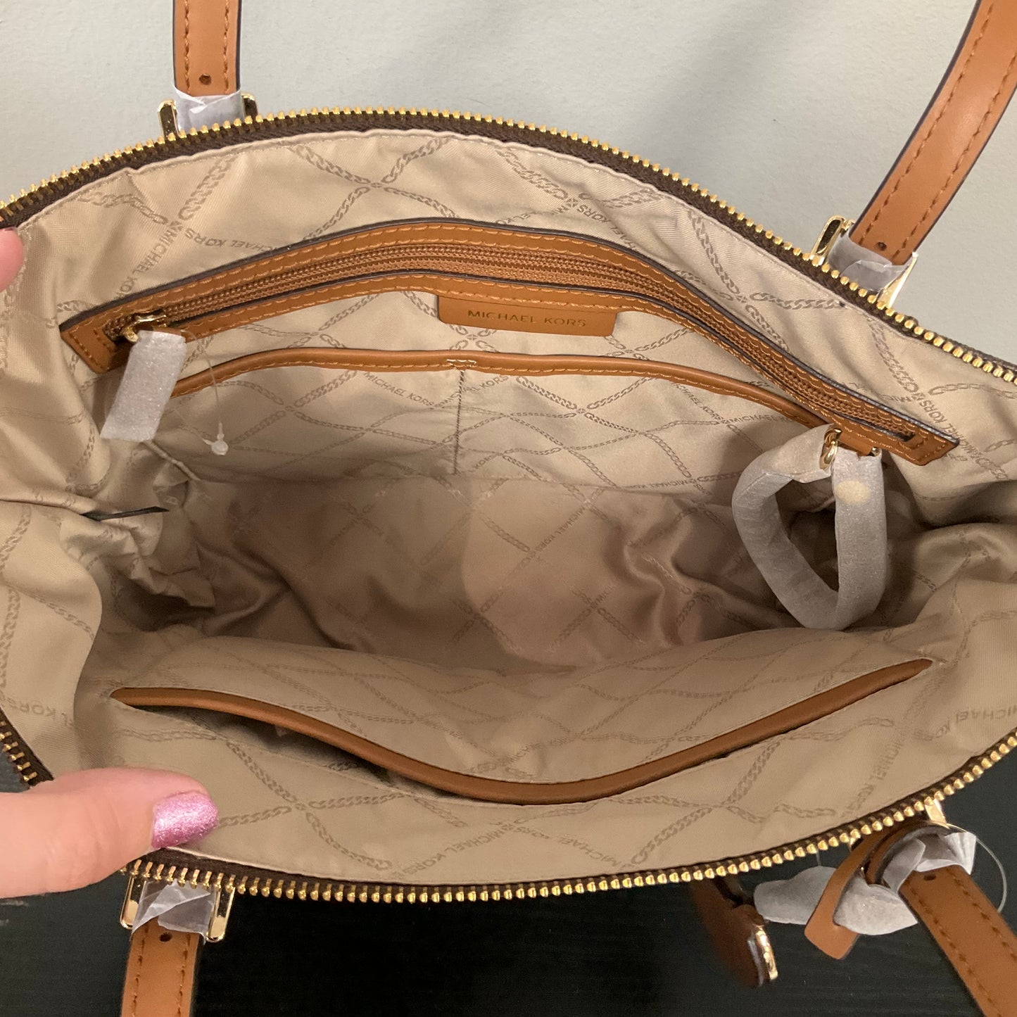Handbag Designer By Michael Kors In Brown, Size:Large