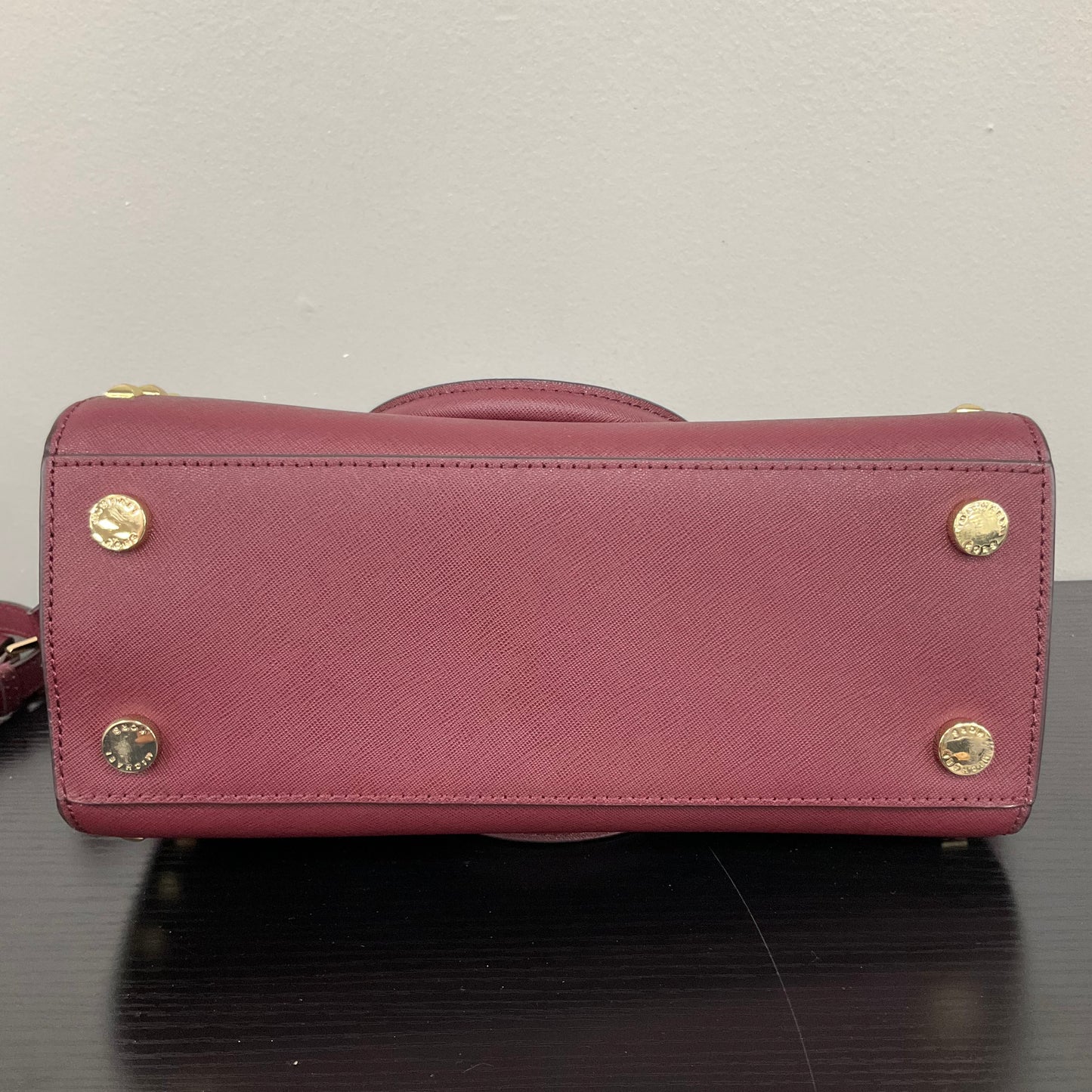 Handbag Designer By Michael Kors In Maroon, Size:Medium