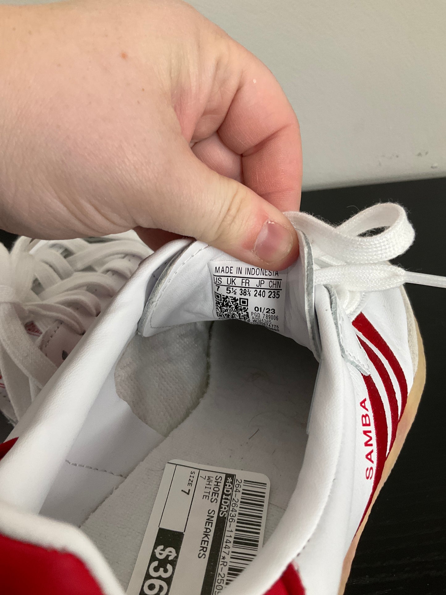 Shoes Sneakers By Adidas In White, Size:7