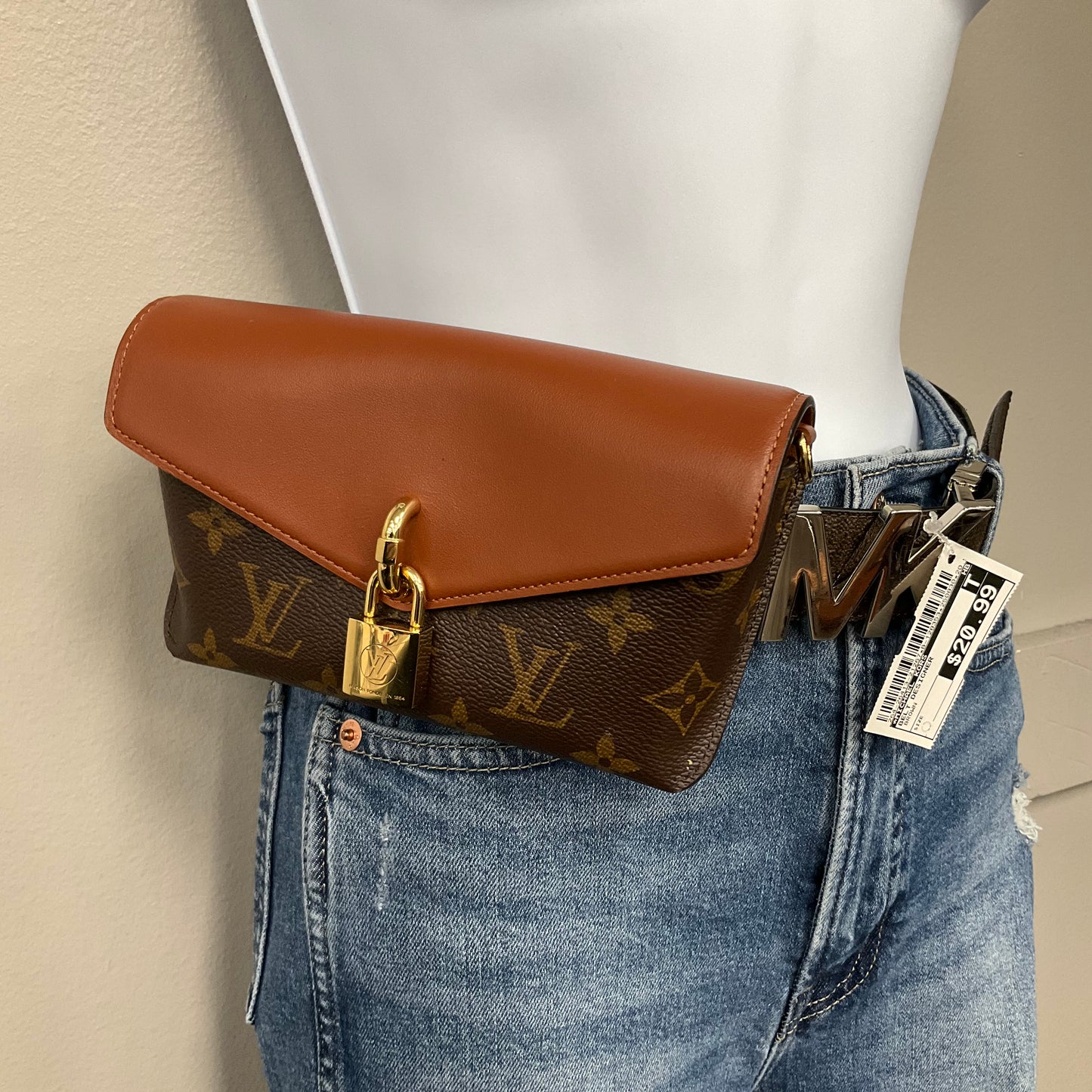 Padlock On Strap By Louis Vuitton In Brown, Size:Small