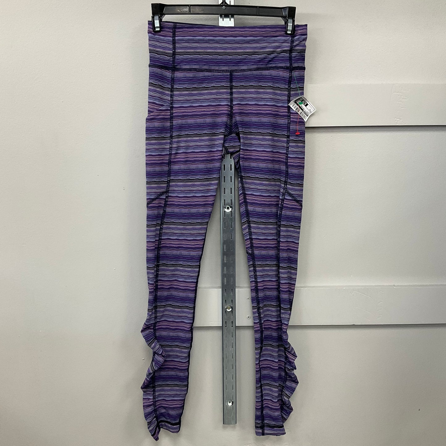 ATHLETIC LEGGINGS by LULULEMON In MULTI, Size: 4