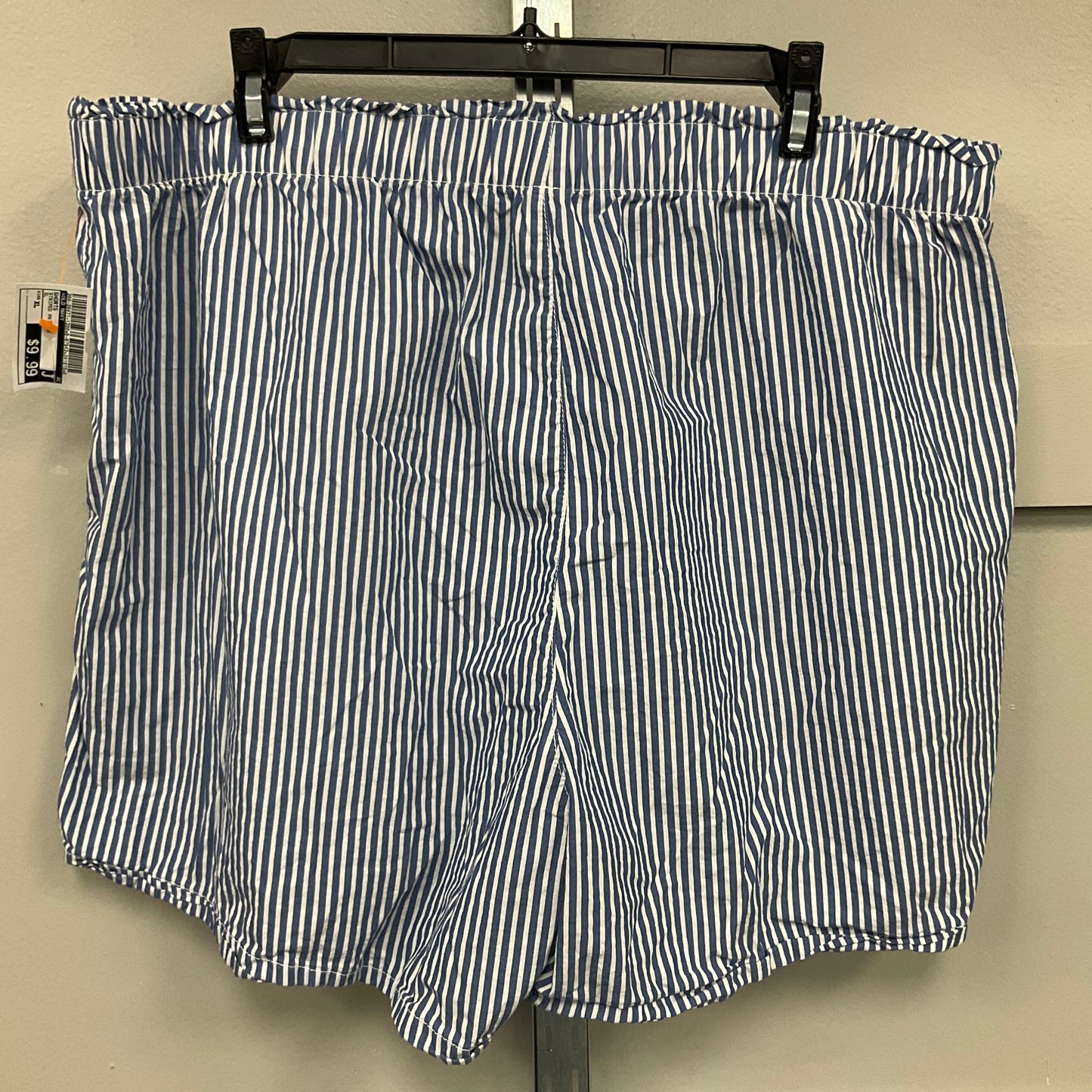 SHORTS by OLD NAVY In STRIPED PATTERN, Size: XL